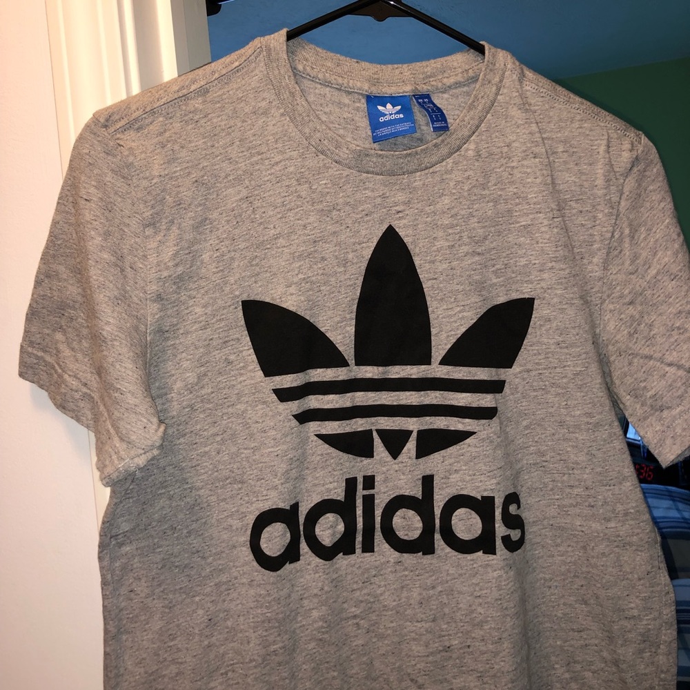 Adidas T-Shirt